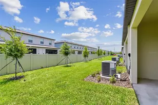 2665 Buttercup Lucine Ln, Ruskin, FL 33570 - Photo 50