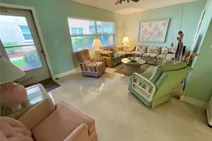 10034 64th Ave N, Saint Petersburg, FL 33708 - Photo 4
