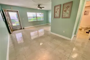 10034 64th Ave N, Saint Petersburg, FL 33708 - Photo 8