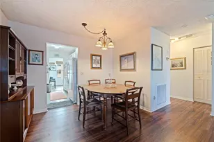 2960 59th Street S, Saint Petersburg, FL 33707 - Photo 4