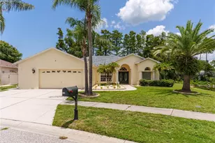 8153 Baytree Dr, New Port Richey, FL 34653 - Photo 1