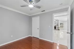 903 Plum Tree Ln, Sarasota, FL 34243 - Photo 34