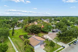 903 Plum Tree Ln, Sarasota, FL 34243 - Photo 58