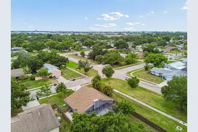 903 Plum Tree Lane, Sarasota, FL 34243 - Photo 70