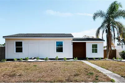 908 61st Street S, Gulfport, FL 33707 - Photo 2