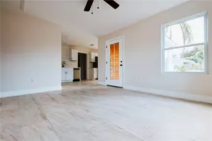 908 61st St S, Gulfport, FL 33707 - Photo 22
