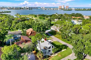 7295 Hubert St, Seminole, FL 33776 - Photo 32