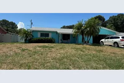 1890 63rd Avenue S, Saint Petersburg, FL 33712 - Photo 1