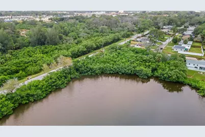 4935 Largo Terrace, New Port Richey, FL 34652 - Photo 6