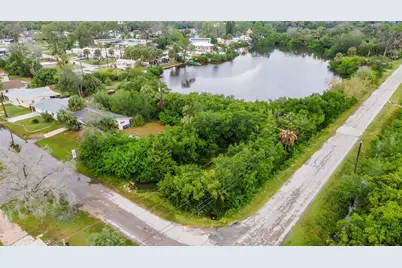 4935 Largo Terrace, New Port Richey, FL 34652 - Photo 1