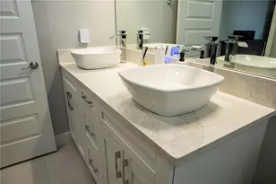 8608 N Mitchell Ave, Tampa, FL 33604 - Photo 22