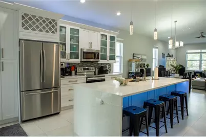 8608 N Mitchell Avenue, Tampa, FL 33604 - Photo 4