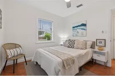 5617 19th Avenue S, Saint Petersburg, FL 33707 - Photo 6