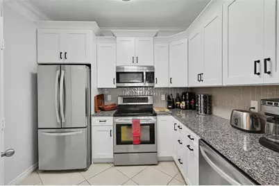 4306 Bayside Village Drive #301, Tampa, FL 33615 - Photo 8
