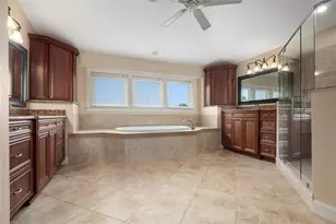 1630 Tawnyberry Ct, Trinity, FL 34655 - Photo 24