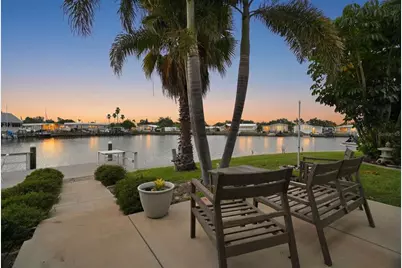 7162 Mount Arlington Drive NE #417, Saint Petersburg, FL 33702 - Photo 6
