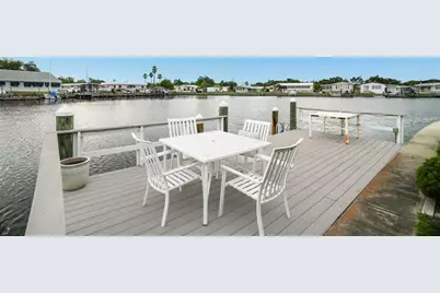 7162 Mount Arlington Drive NE #417, Saint Petersburg, FL 33702 - Photo 2
