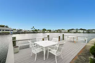 7162 Mt Arlington Dr NE, Saint Petersburg, FL 33702 - Photo 2