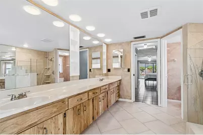 1563 Misty Plateau Trail, Clearwater, FL 33765 - Photo 30