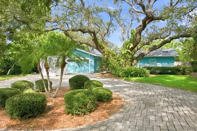 1111 Carlton Road, Tarpon Springs, FL 34689 - Photo 1
