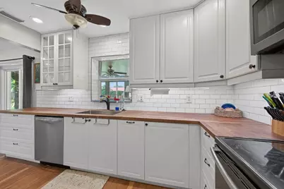 6070 73rd Street N, Saint Petersburg, FL 33709 - Photo 18