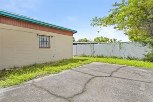 10412 N Altman St, Tampa, FL 33612 - Photo 22