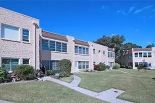 221 Cedarwood Cir, Seminole, FL 33777 - Photo 2