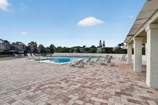 15317 W Pond Woods Dr, Tampa, FL 33618 - Photo 30