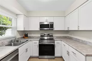 101 Bayside Blvd, Oldsmar, FL 34677 - Photo 12
