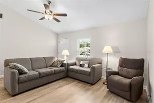 101 Bayside Blvd, Oldsmar, FL 34677 - Photo 6