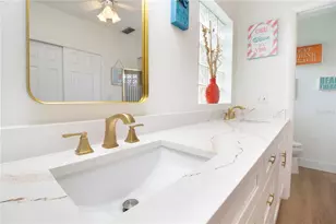 318 Circle Dr, Palm Harbor, FL 34683 - Photo 32