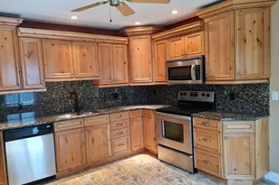4800 34th Ave N, Saint Petersburg, FL 33713 - Photo 8