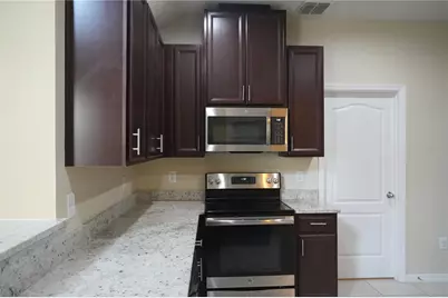 2212 Lennox Dale Lane, Brandon, FL 33510 - Photo 4