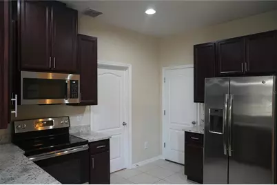 2212 Lennox Dale Lane, Brandon, FL 33510 - Photo 2