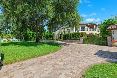 4555 W Swann Avenue, Tampa, FL 33609 - Photo 72