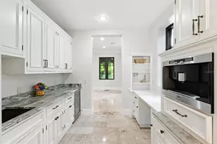 4555 W Swann Ave, Tampa, FL 33609 - Photo 22