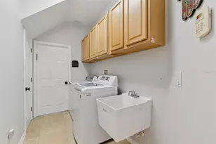 5303 Clouds Peak Dr, Lutz, FL 33558 - Photo 56