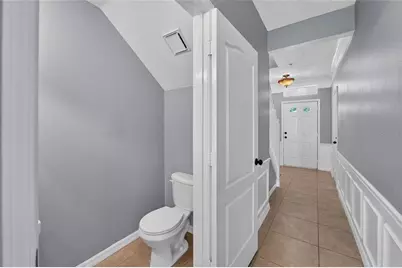 3186 Bayshore Oaks Drive, Tampa, FL 33611 - Photo 8