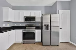 3186 Bayshore Oaks Dr, Tampa, FL 33611 - Photo 28