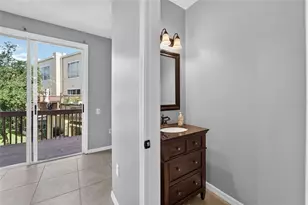 3186 Bayshore Oaks Dr, Tampa, FL 33611 - Photo 32