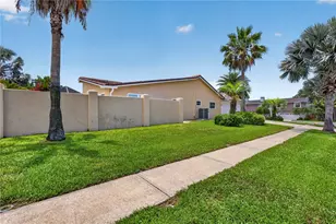 4831 Blue Jay Cir, Palm Harbor, FL 34683 - Photo 4