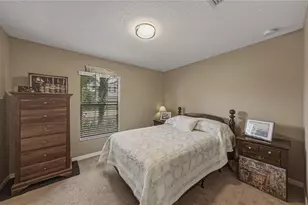 1613 Redmond Brook Ln, Ruskin, FL 33570 - Photo 22