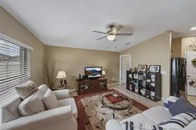 1613 Redmond Brook Lane, Ruskin, FL 33570 - Photo 4