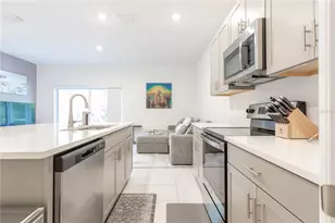 8473 Lunar Skye St, Sarasota, FL 34241 - Photo 18
