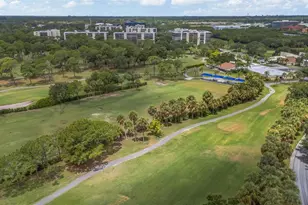 2614 Cove Cay Dr, Clearwater, FL 33760 - Photo 20
