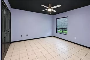 2259 Roanoke Springs Dr, Ruskin, FL 33570 - Photo 32