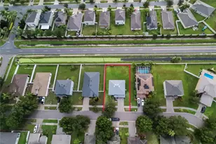 2259 Roanoke Springs Dr, Ruskin, FL 33570 - Photo 8