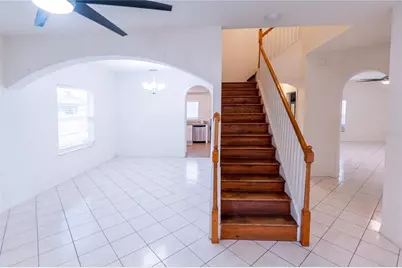 2259 Roanoke Springs Drive, Ruskin, FL 33570 - Photo 10