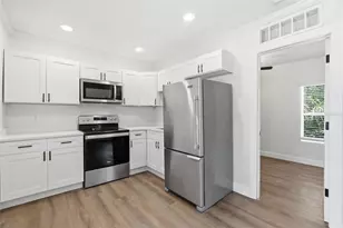 1700 Scranton St S, Saint Petersburg, FL 33711 - Photo 36
