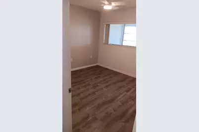 8402 111th Street #203, Seminole, FL 33772 - Photo 10